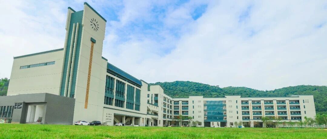 金灣三灶中學(xué)金秋交付|珠海建工集團(tuán)圓滿建成三灶新建中學(xué)，為金灣教育注入新活力